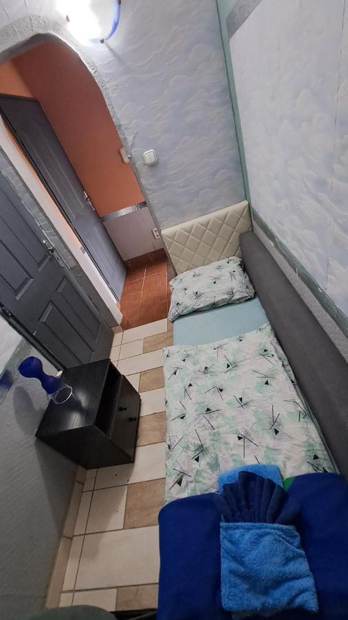 Sárkány Lak Diosd Esterno foto