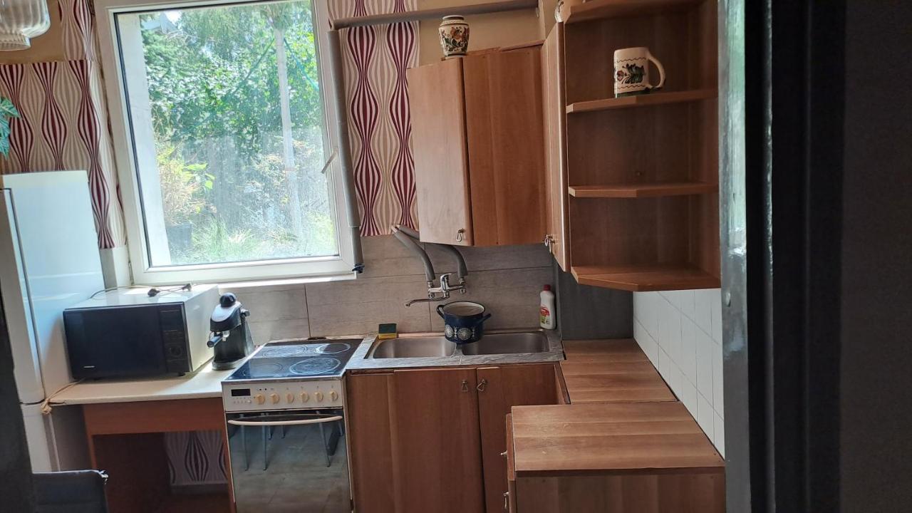 Sárkány Lak Diosd Esterno foto